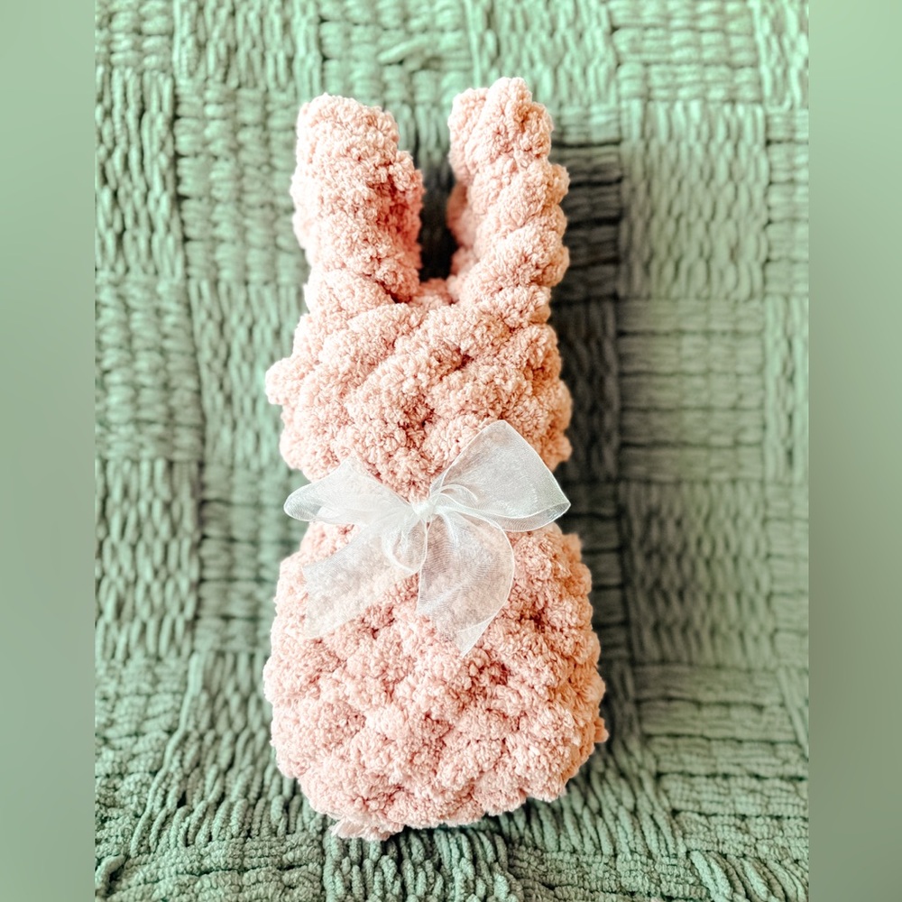 Easter Knit Bunnies